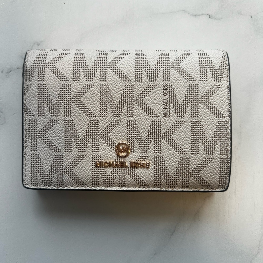 Michael Kors Jet Set medium snap-front wallet